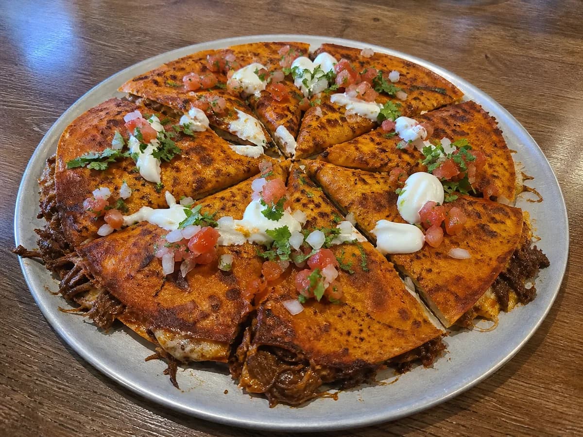 Pizza Birria